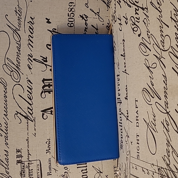 Wallet - Picture 1 of 4